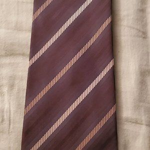 Pre-Owned Van Heusen Stain Resistant Tie